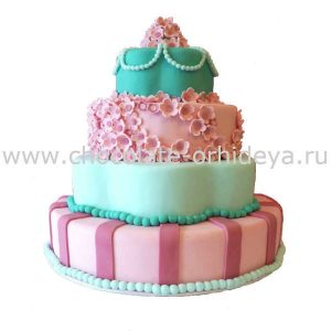 Freeze-Wedding-Cake-For-Anniversary